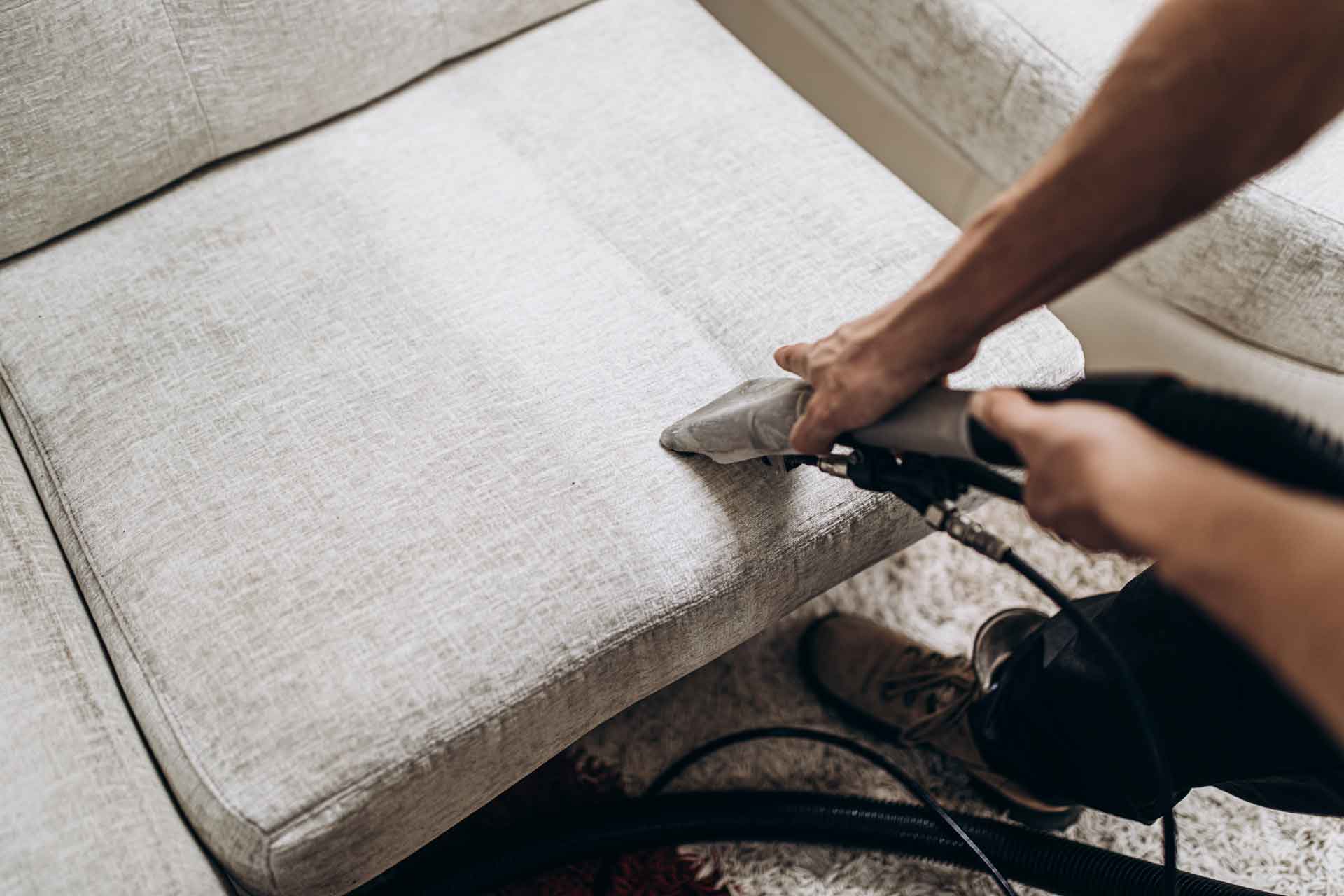 upholstery-cleaning-versailles-ky-hero